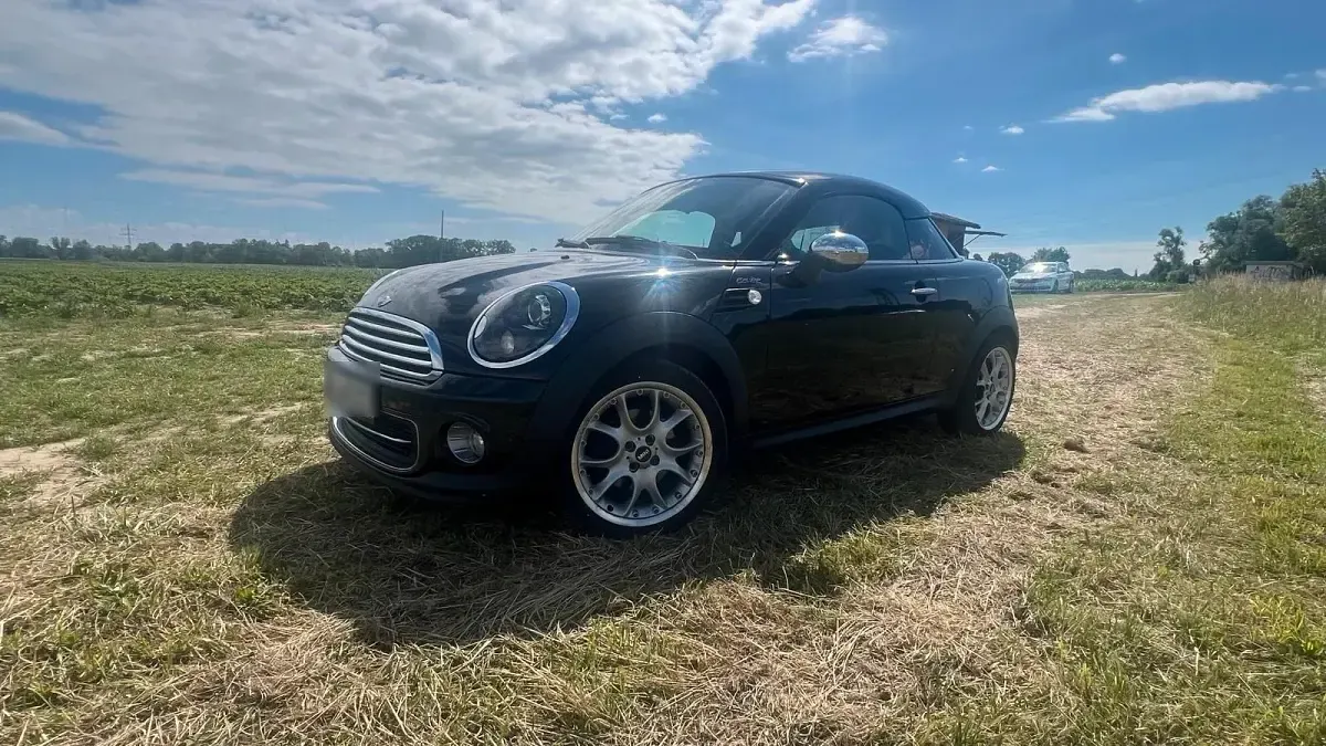 Gebraucht Mini Cooper Coupé Chili 122 PS (89 kW) 2013 Schwarz Coupé