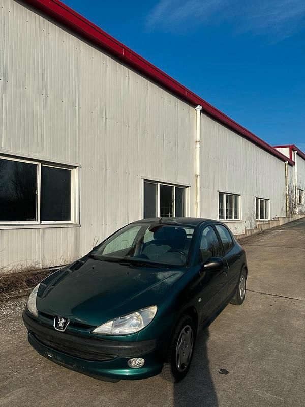Gebraucht Peugeot 206 101 PS (74 kW) 1999 Grün Kleinwagen