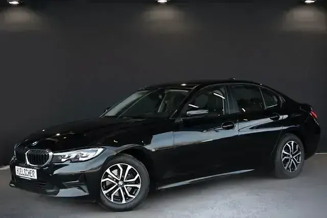 Occasion BMW 320 Advantage 184 ch (135 kW) 2022 Noir Berline