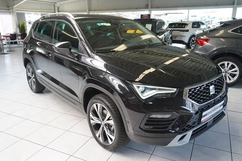Neu Seat Ateca Style 150 PS (110 kW) 2026 Schwarz SUV