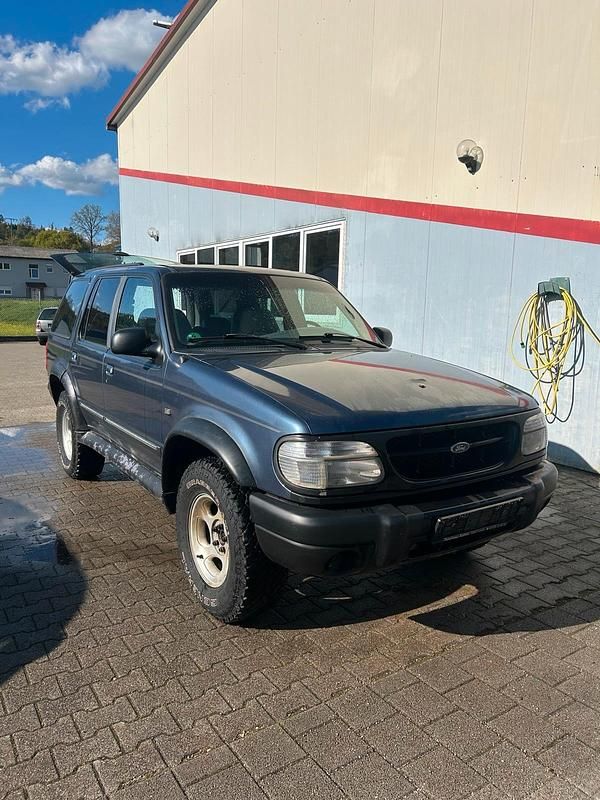 Używany Ford Explorer 204 KM (150 kW) 1999 Niebieski SUV