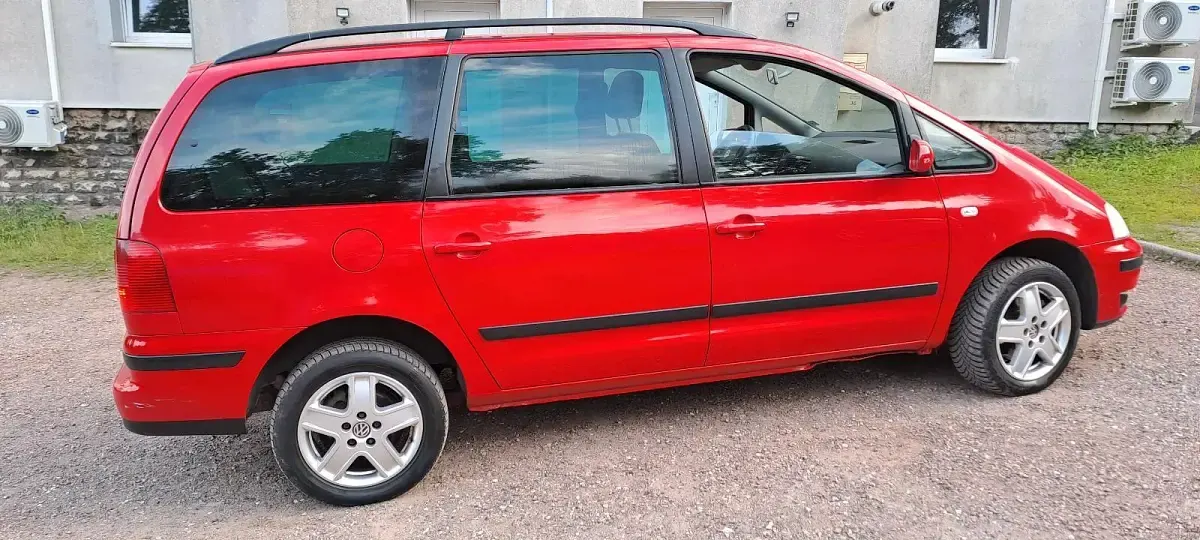 Gebraucht VW Sharan 130 PS (95 kW) 2004 Rot Van / Kleinbus