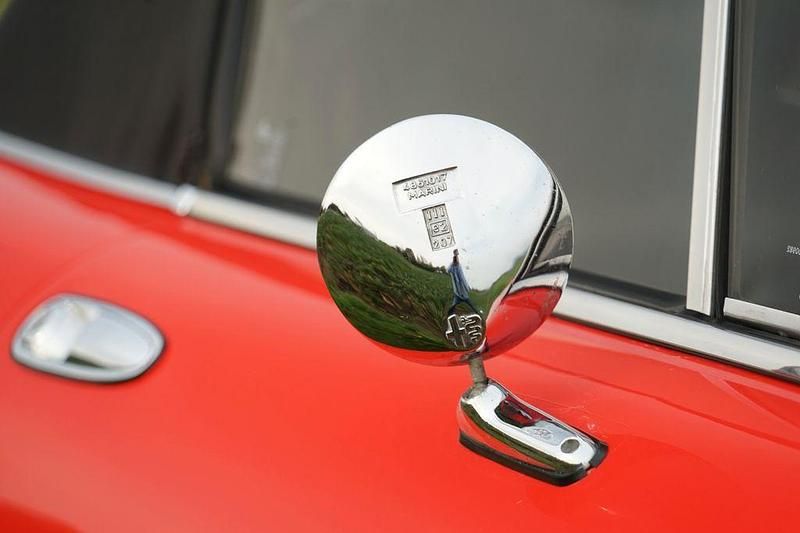 Gebraucht Alfa Romeo Spider 170 PS (125 kW) 1986 Rot Cabrio