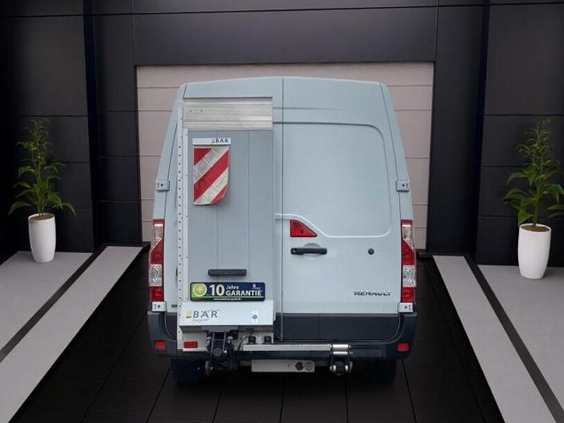 Gebraucht Renault Master 131 PS (96 kW) 2017 Gletscherweiss Van