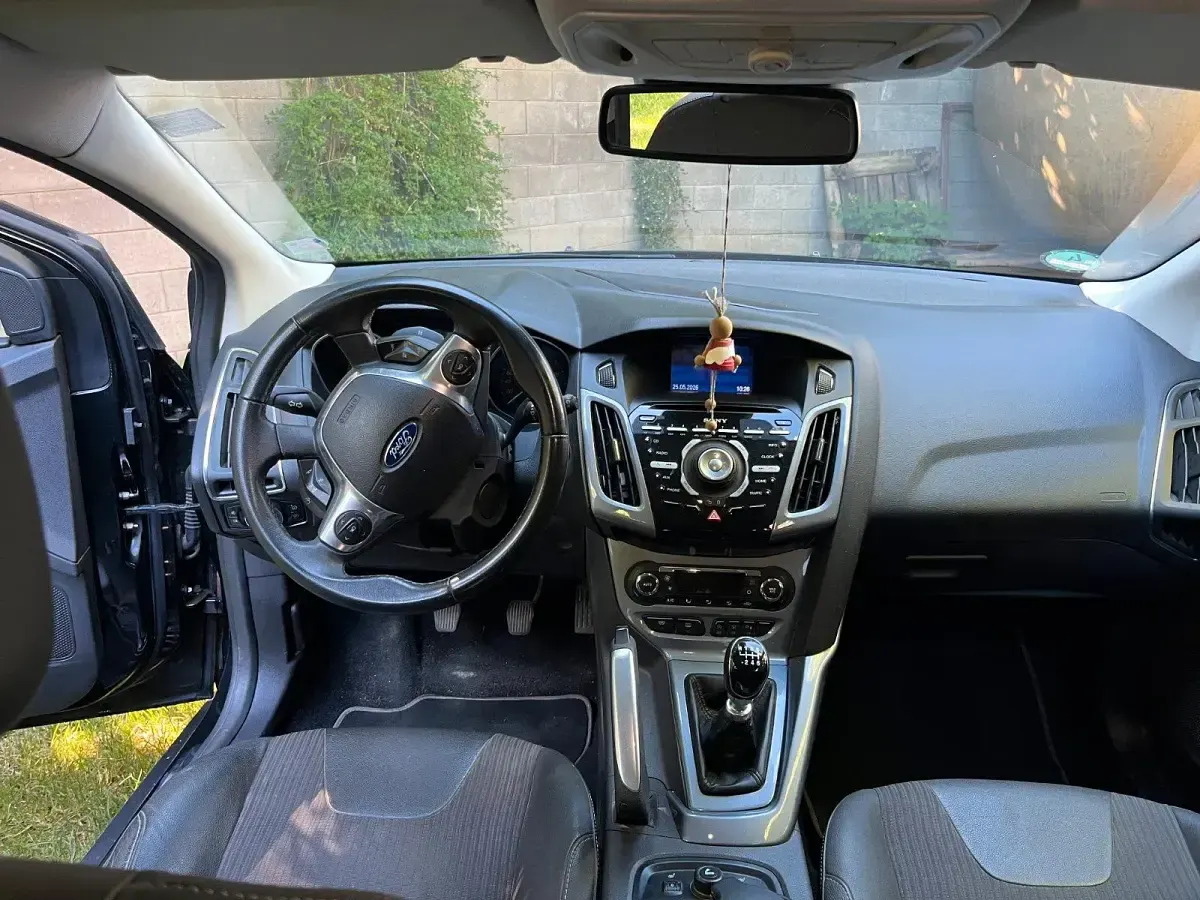 Gebraucht Ford Focus Titanium 182 PS (133 kW) 2012 Schwarz Kombi