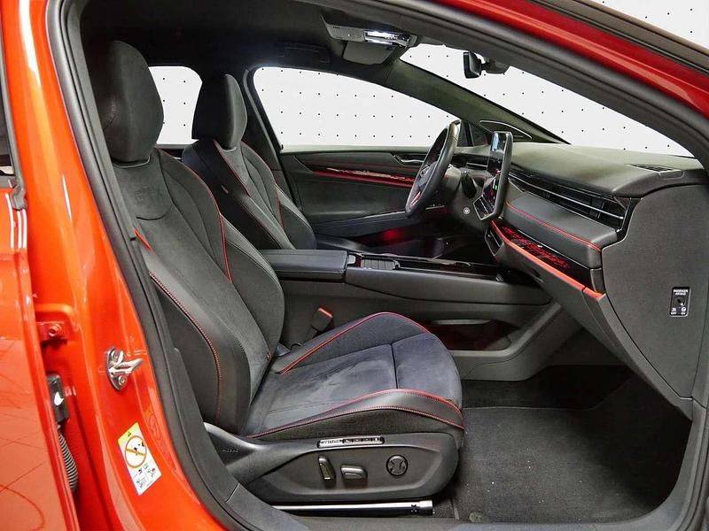 Gebraucht VW ID.7 GTX 250 kW (340 PS) 2024 Kings red metallic Kombi