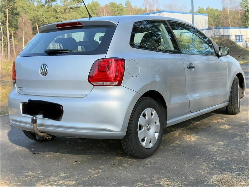 Gebraucht VW Polo 75 PS (55 kW) 2010 Silber Kleinwagen