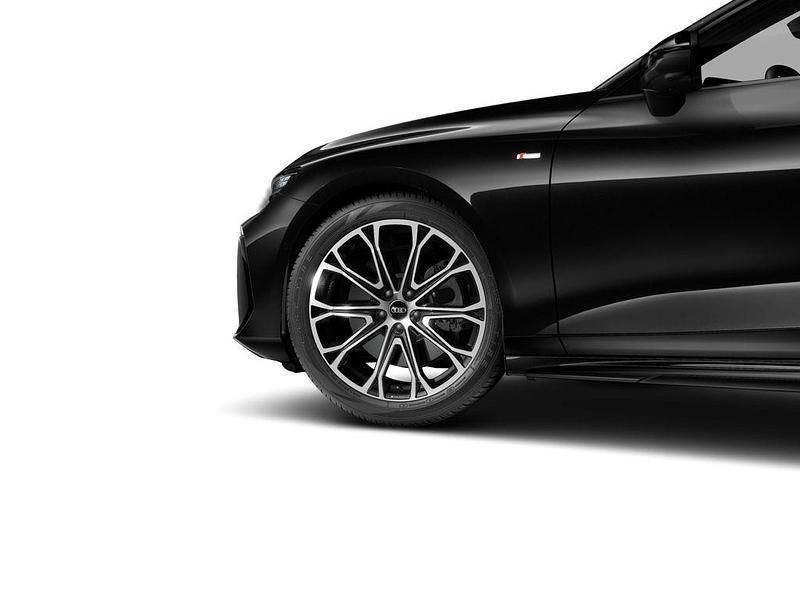 Gebraucht Audi A6 Ambiente 367 PS (269 kW) 2025 Mythosschwarz metallic Kombi