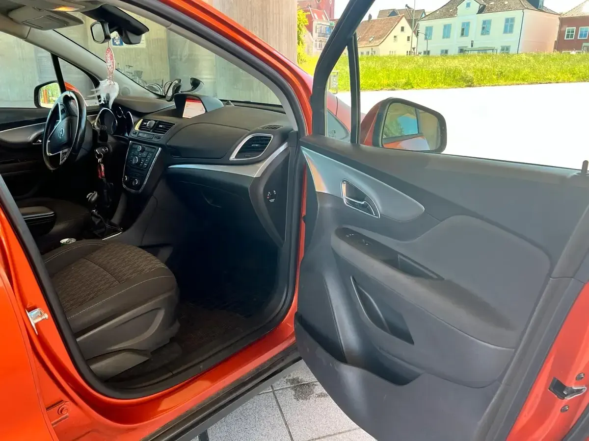 Gebraucht Opel Mokka Edition 140 PS (102 kW) 2014 Orange SUV