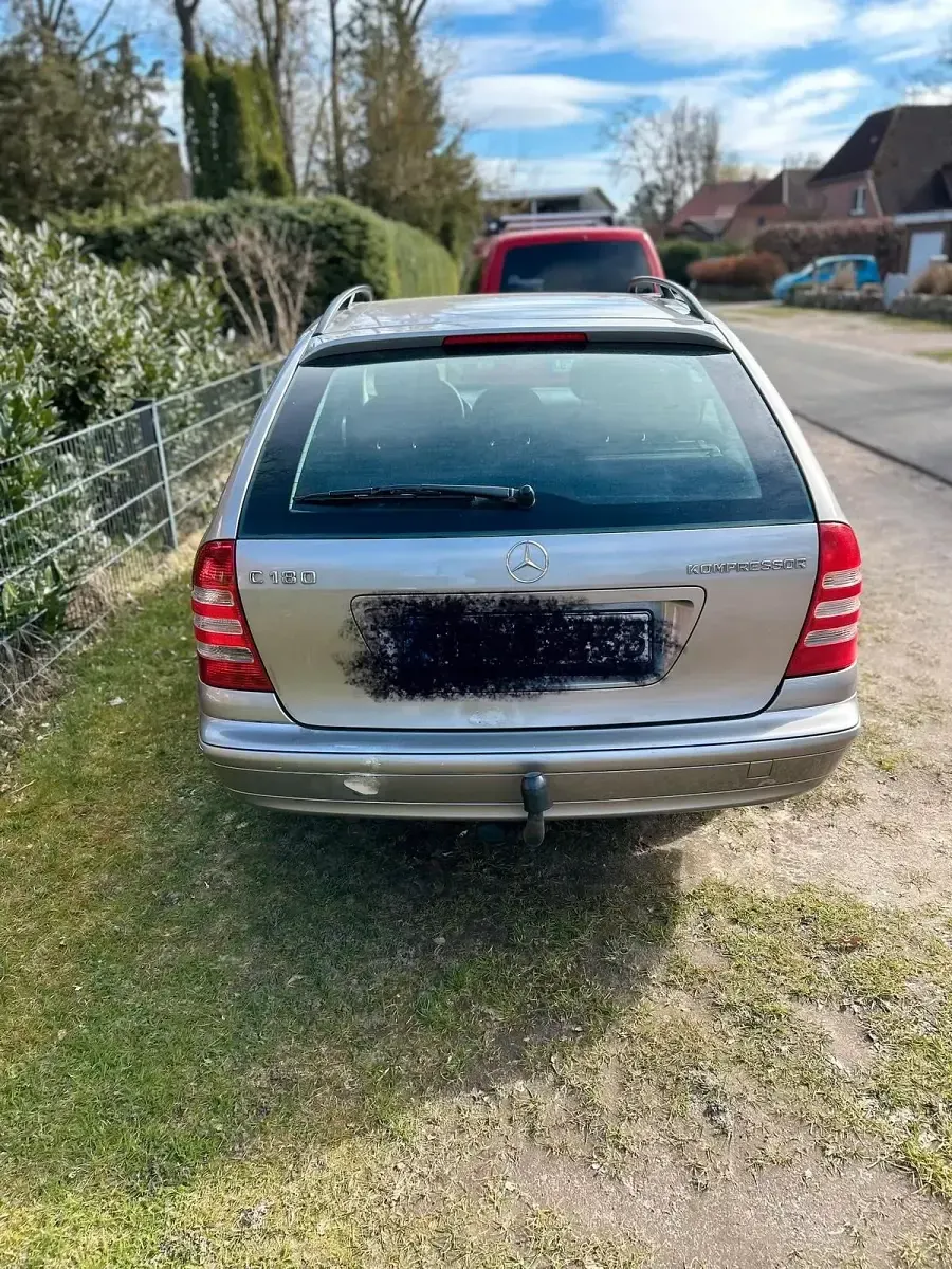 Gebraucht Mercedes C180 143 PS (105 kW) 2004 Silber Kombi