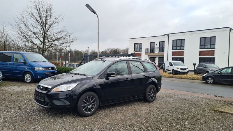 Schwarz Gebraucht 2009 Ford Focus Style Kombi | 4.950 € (Teuer) - Bild 1/4