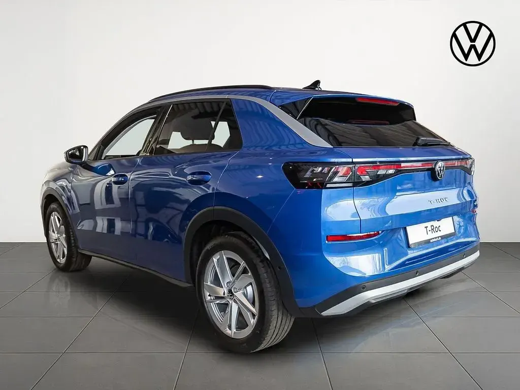 Gebraucht VW T-Roc Life 150 PS (110 kW) 2026 Blau SUV