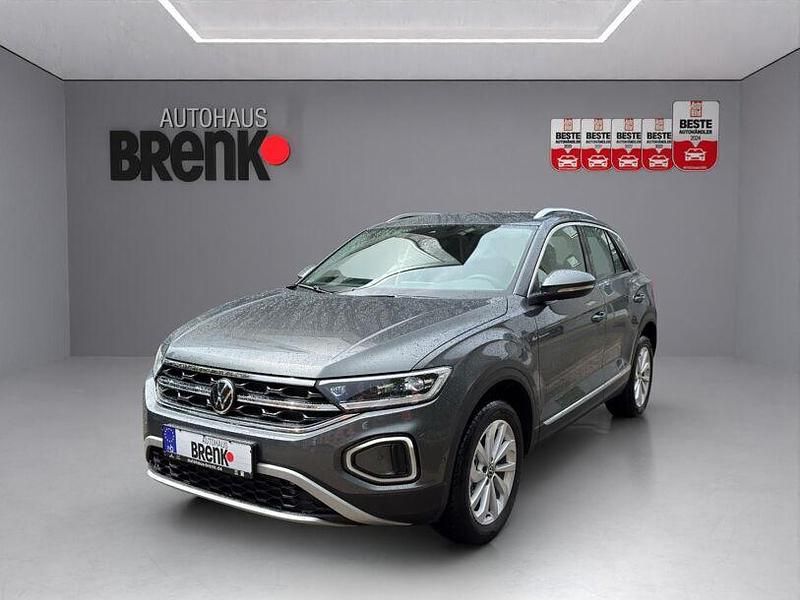 Indiumgrau metallic Neu 2024 VW T-Roc Style SUV | 31.890 € (Superpreis) - Bild 1/3