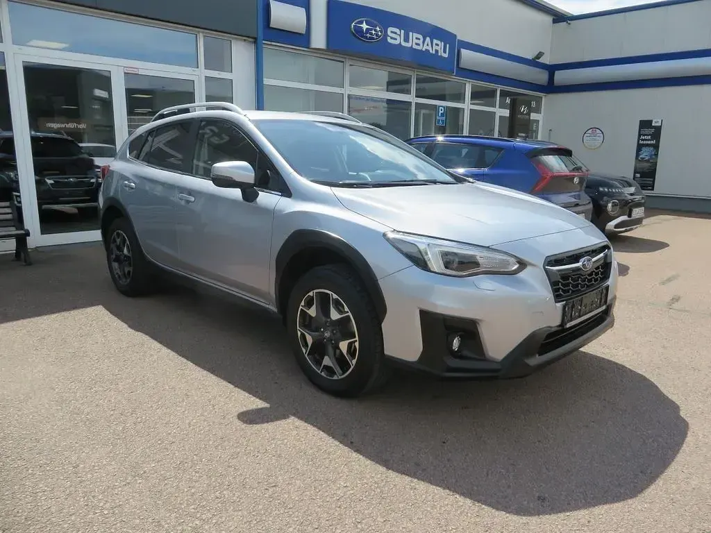 Gebraucht Subaru XV Comfort 114 PS (83 kW) 2020 Silber SUV