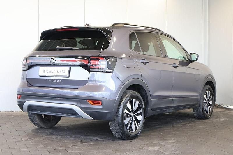 Gebraucht VW T-Cross Move 110 PS (80 kW) 2023 Grau SUV