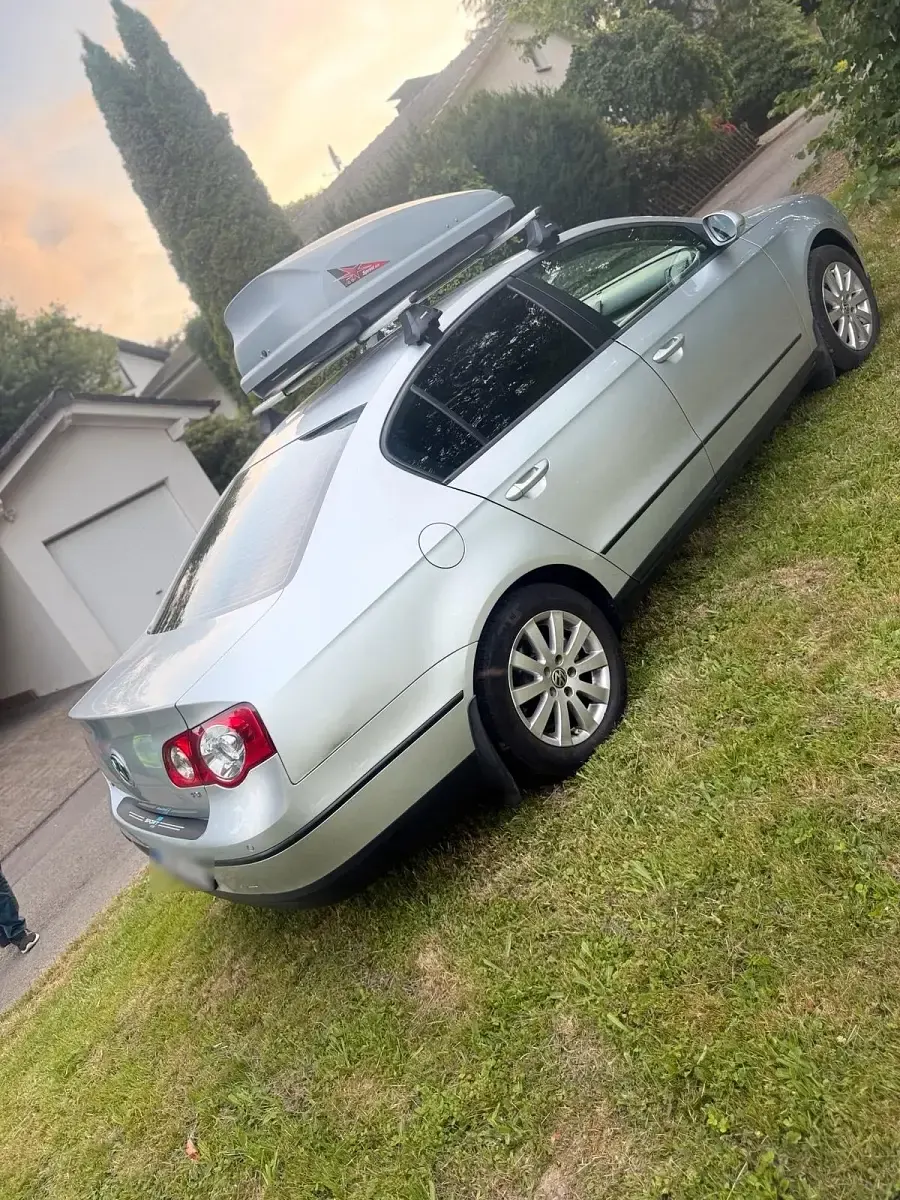 Gebraucht VW Passat 116 PS (85 kW) 2008 Silber Limousine