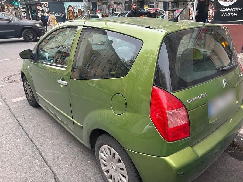 Second-hand Citroën C2 79 CP (58 kW) 2004 Verde Hatchback