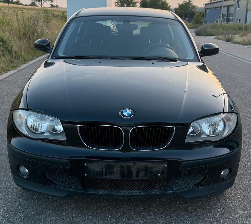 Schwarz Gebraucht 2006 BMW 116 Kleinwagen | 1.399 € (Superpreis) - Bild 1/4