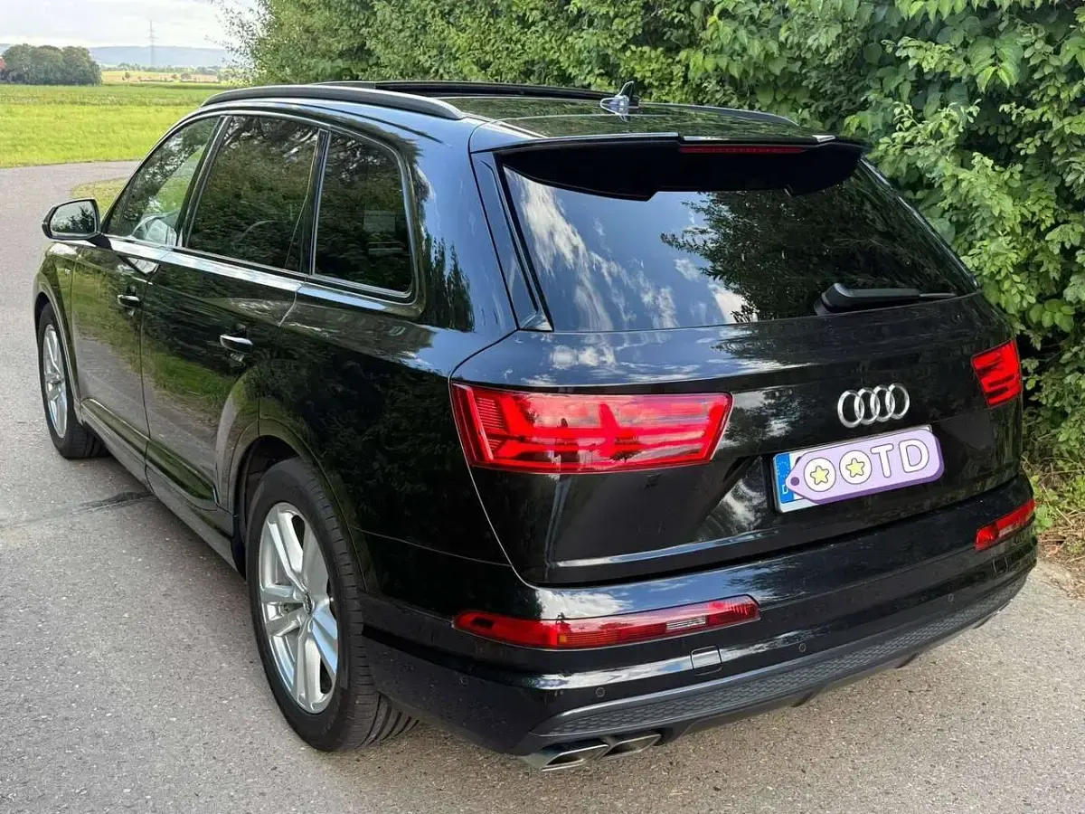 Gebraucht Audi SQ7 435 PS (319 kW) 2018 Schwarz SUV