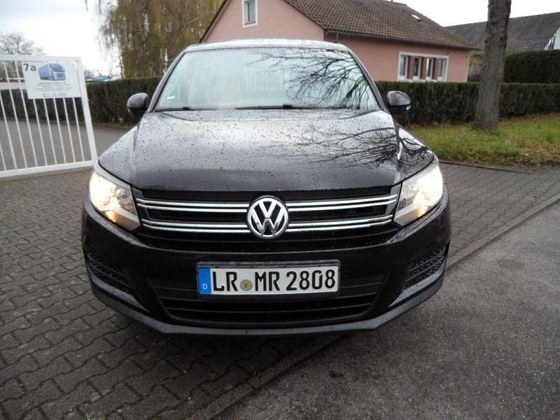 Gebraucht VW Tiguan 140 PS (102 kW) 2012 Schwarz SUV
