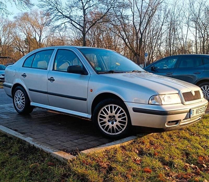 Gebraucht Skoda Octavia 116 PS (85 kW) 2000 Silber Limousine