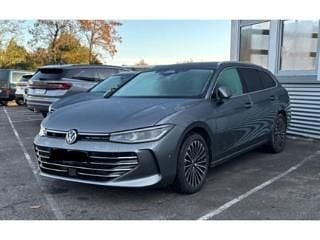 Grau Gebraucht 2025 VW Passat Business Kombi | 51.911 € - Bild 1/1
