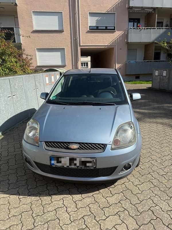 Andere farben Gebraucht 2006 Ford Fiesta Kleinwagen | 700 € (Guter Preis) - Bild 1/4