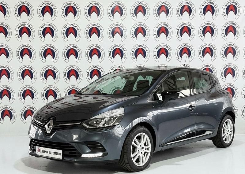 Gebraucht Renault Clio IV LIMITED 118 PS (86 kW) 2017 Grau Limousine