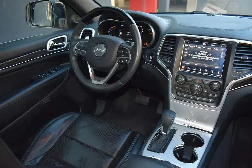 Gebraucht Jeep Grand Cherokee 352 PS (258 kW) 2018 Schwarz SUV