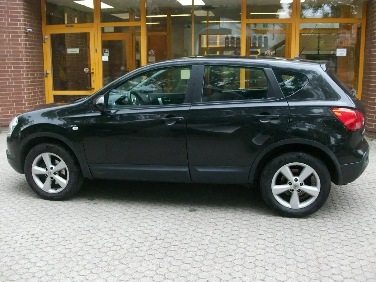 Gebraucht Nissan Qashqai 150 PS (110 kW) 2008 Schwarz SUV