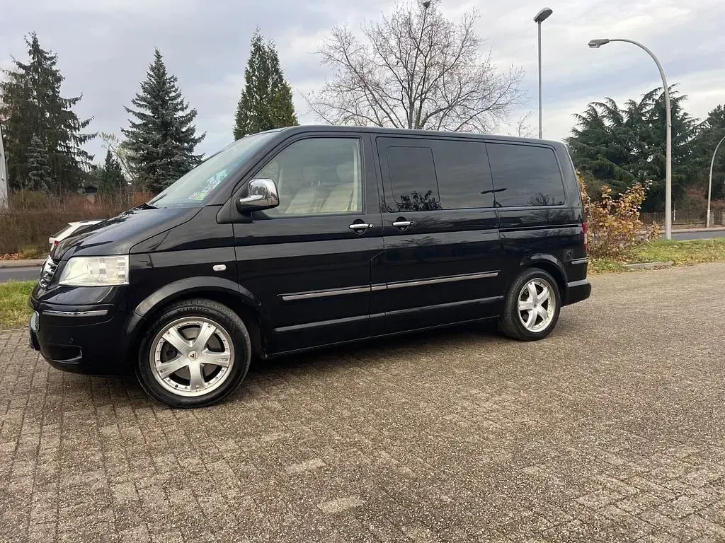 Gebraucht VW T5 Highline 235 PS (172 kW) 2008 Schwarz Van