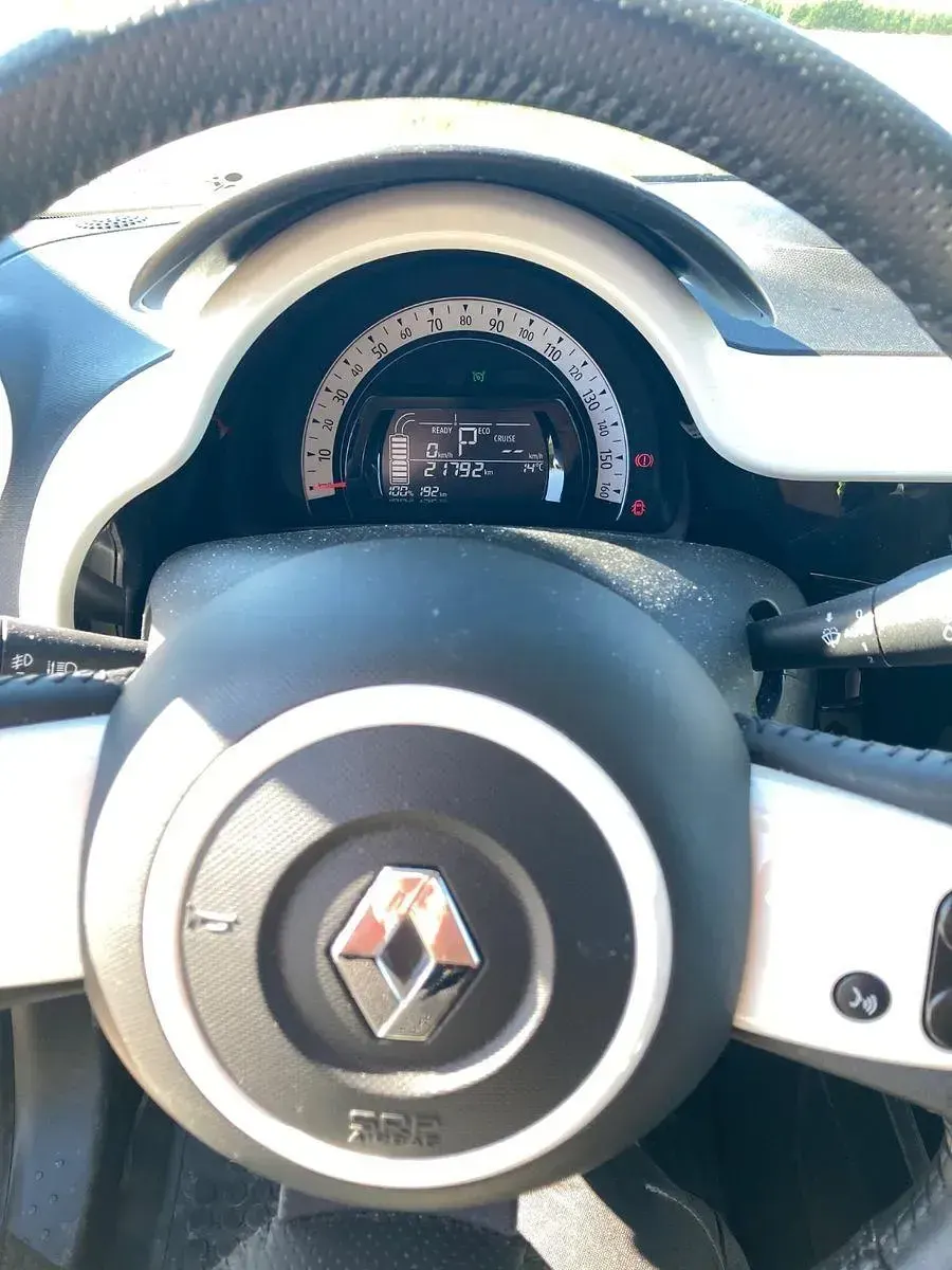 Gebraucht Renault Twingo Techno 60 kW (82 PS) 2022 Weiß Kleinwagen