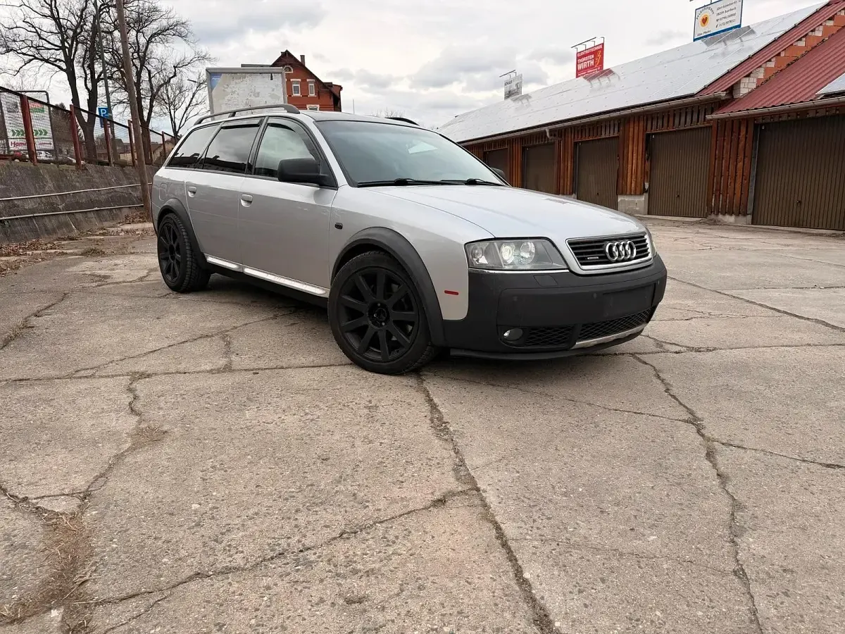 Używany Audi A6 Allroad 180 KM (132 kW) 2001 Srebrny Kombi