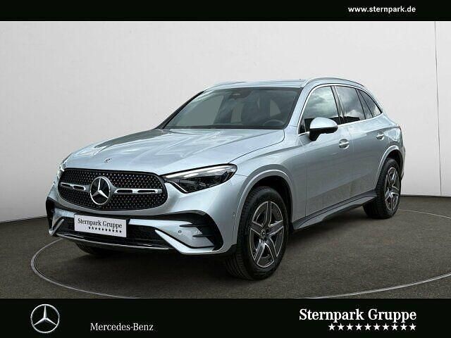 Lack hightechsilber Gebraucht 2024 Mercedes GLC300e AMG SUV | 59.900 € (Superpreis) - Bild 1/4