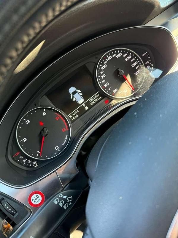 Gebraucht Audi A6 177 PS (130 kW) 2011 Kombi