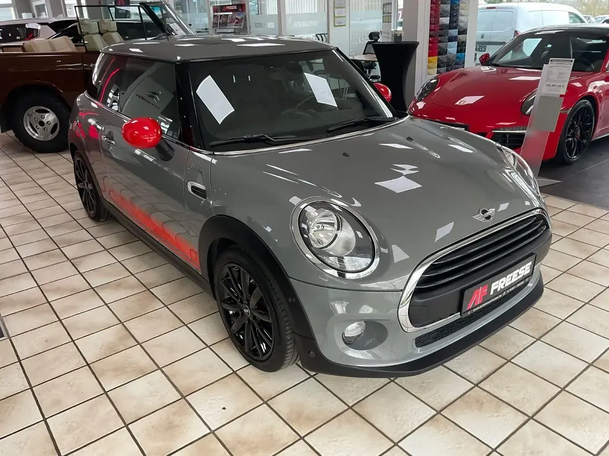 Gebraucht Mini ONE 102 PS (75 kW) 2018 Grau Kleinwagen