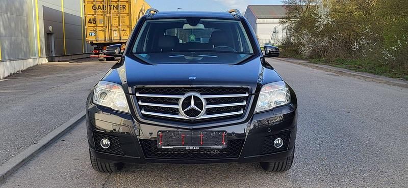 Gebraucht Mercedes GLK300 231 PS (169 kW) 2009 Schwarz SUV