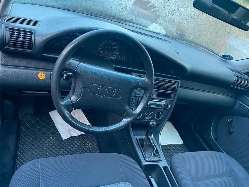 Gebraucht Audi 100 150 PS (110 kW) 1994 Grau Limousine