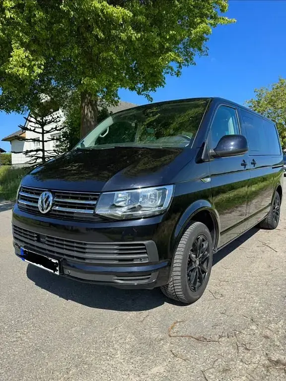 Gebraucht VW Multivan 150 PS (110 kW) 2016 Schwarz Van / Kleinbus