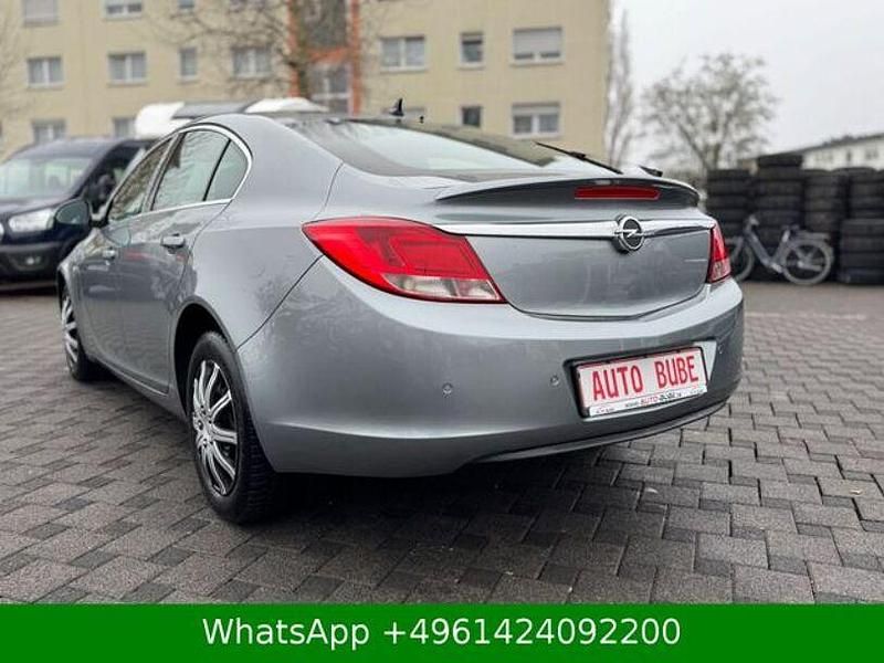 Gebraucht Opel Insignia 118 PS (86 kW) 2013 Andere Limousine