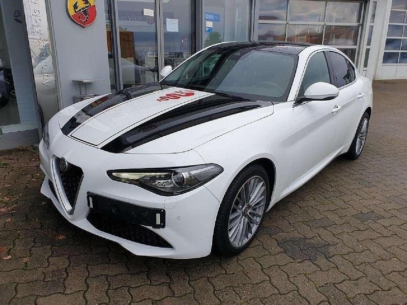 Gebraucht Alfa Romeo Giulia Super 179 PS (131 kW) 2018 Weiß Limousine