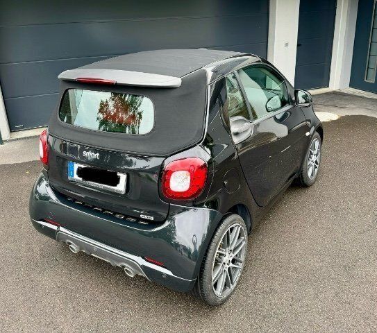 Gebraucht Smart ForTwo Coupé Brabus Xclusive 109 PS (80 kW) 2018 Schwarz Cabrio