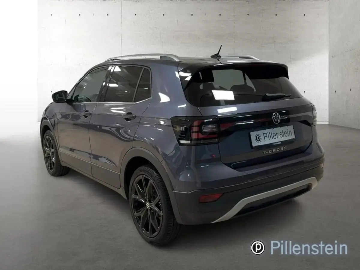 Gebraucht VW T-Cross Style 110 PS (80 kW) 2023 Grau SUV