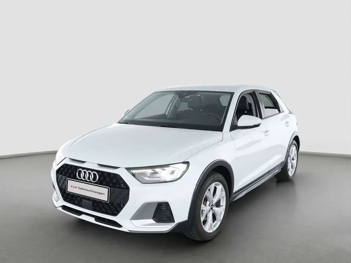 Gebraucht Audi A1 Sport 116 PS (85 kW) 2025 Weiß SUV