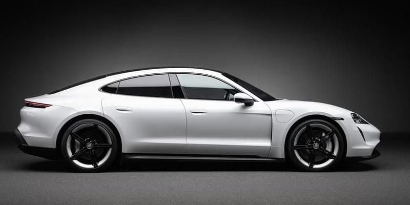 Gebraucht Porsche Taycan 350 kW (476 PS) 2022 Carraraweiß Kombi