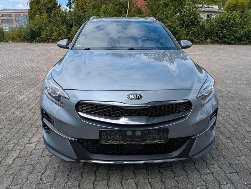 Grau Gebraucht 2021 Kia XCeed Xdition SUV | 20.990 € (Fairer Preis) - Bild 1/4