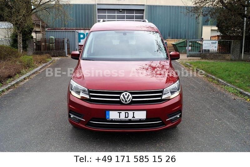 Second-hand VW Caddy 150 CP (110 kW) 2015 Roșu Monovolum