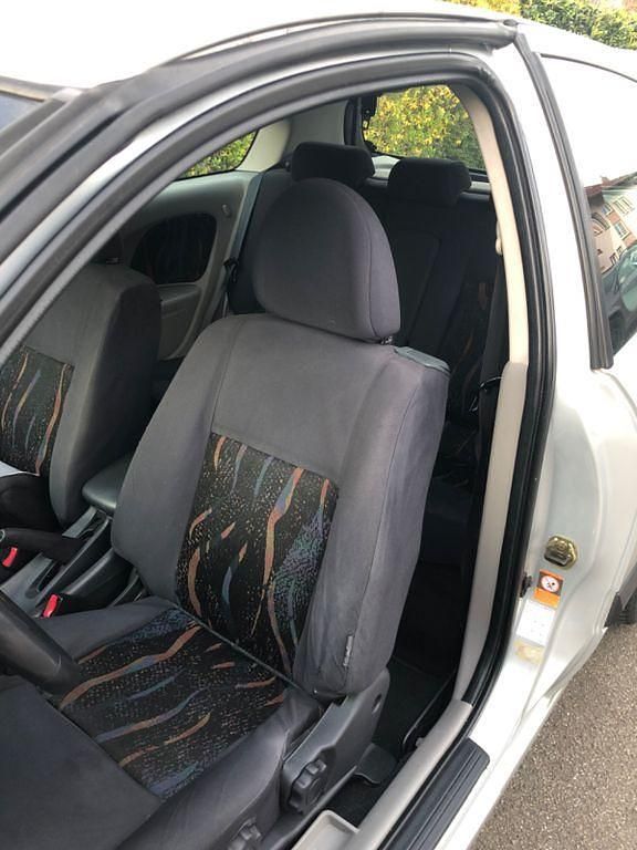 Gebraucht Nissan Almera 114 PS (83 kW) 2002 Silber Limousine