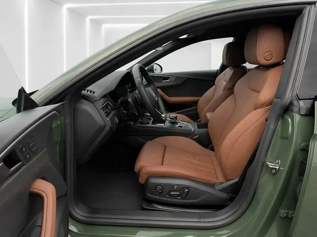 Gebraucht Audi A5 Sportback S-Line 204 PS (150 kW) 2022 Grün Kleinwagen