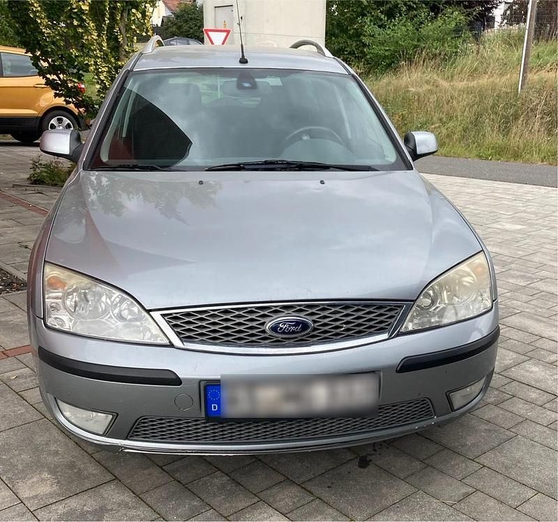 Silber Gebraucht 2006 Ford Mondeo Kombi | 333 € (Superpreis) - Bild 1/4